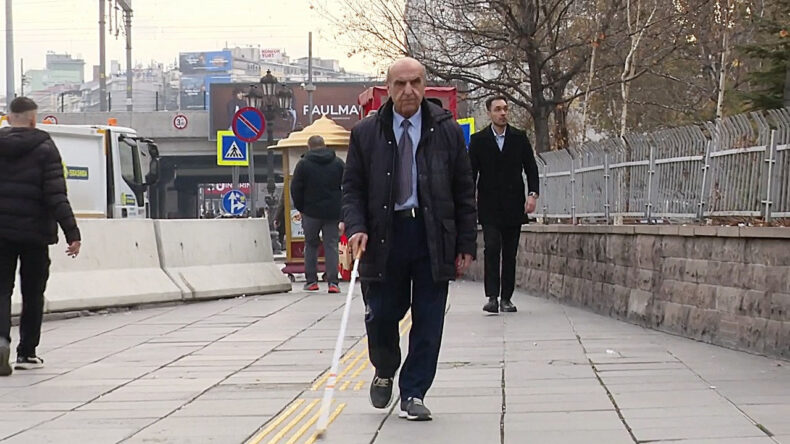 Engelli Avukatın Tepkisi: 'N&uuml;fusun Y&uuml;zde 12'siyiz, B&uuml;t&ccedil;ede Payımız Y&uuml;zde 2&rsquo;nin Altında'