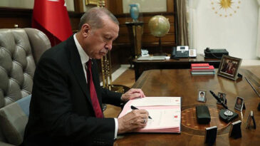 Erdoğan&rsquo;ın İmzasıyla &Uuml;cretsiz Ulaşım D&ouml;nemi Başlıyor