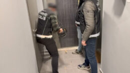 Esenyurt'ta Uyuşturucu Operasyonu: 133 Bin Adet Hap Ele Ge&ccedil;irildi