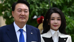 Eski First Lady'ye 'hediye karşılığı devlet işlerine m&uuml;dahale' su&ccedil;laması