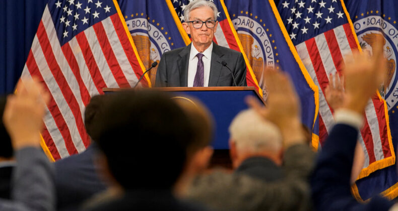 Fed'de Faiz Çatlağı