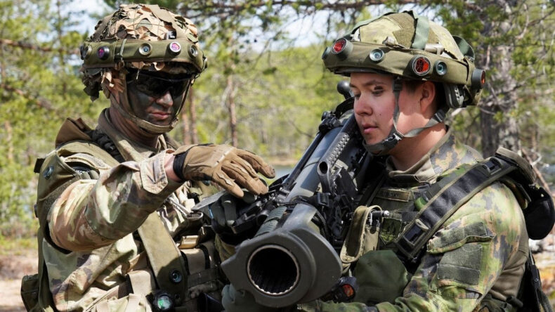 Finlandiya Yedek Askerlik Yaşını 65'e Y&uuml;kseltiyor