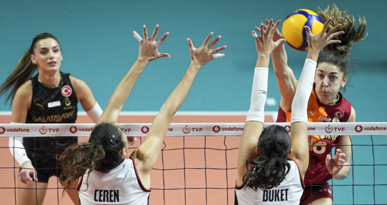 Galatasaray Derbide Beşiktaş'ı 3-0 Geçti