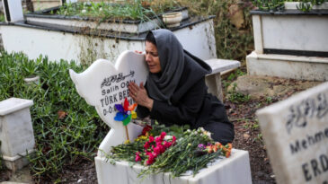 Gazi ile eşi, bebeklerini kaybettikten 10 yıl sonra adalet buldu