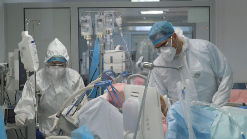 Gen&ccedil; doktor, 38 hastaya cinsel saldırıyla su&ccedil;landı