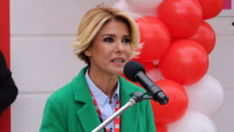 G&uuml;lben Ergen Beraat Etti