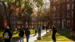 Harvard &Uuml;niversitesi Rekt&ouml;r&uuml; Alan Garber'ın G&ouml;rev S&uuml;resi Uzatıldı