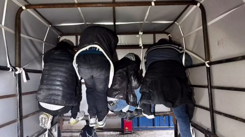 Hatay’da 6 Kaçak Göçmen Yakalandı, 3 Organizasyon Üyesi Tutuklandı