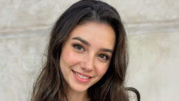 Hollywood'u Sarsan Yapay Zeka Oyuncu: Tilly Norwood'un Yaratım S&uuml;reci