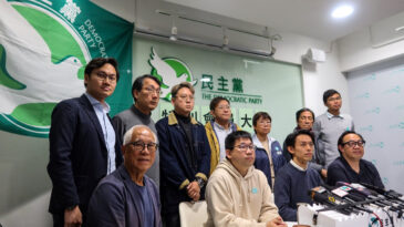 Hong Kong'ta Muhalefet Partisi Feshedildi