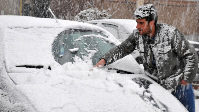 İ&ccedil;işleri Bakanlığı ve Meteoroloji'den kar uyarısı: 24 ilde kar bekleniyor