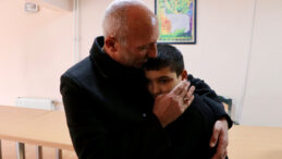 IŞİD&rsquo;in Elinden Kurtarılan &Ccedil;ocuk Ailesiyle Buluştu