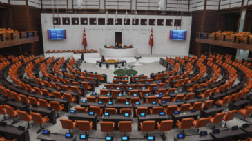 İstanbul Barosu'ndan Yargı Paketi &Uuml;zerine Tepki