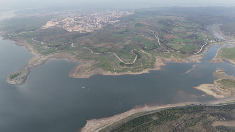 İstanbul&rsquo;da Isı Adaları Yağışı Engelliyor