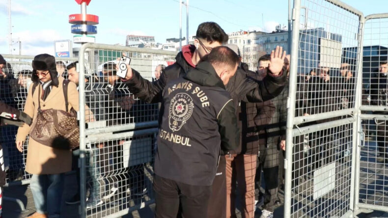İstiklal Caddesi'nde G&uuml;venlik &Ouml;nlemleri Artırıldı