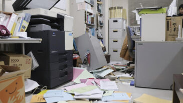 Japonya&rsquo;da Şiddetli Deprem: 3 Yaralı