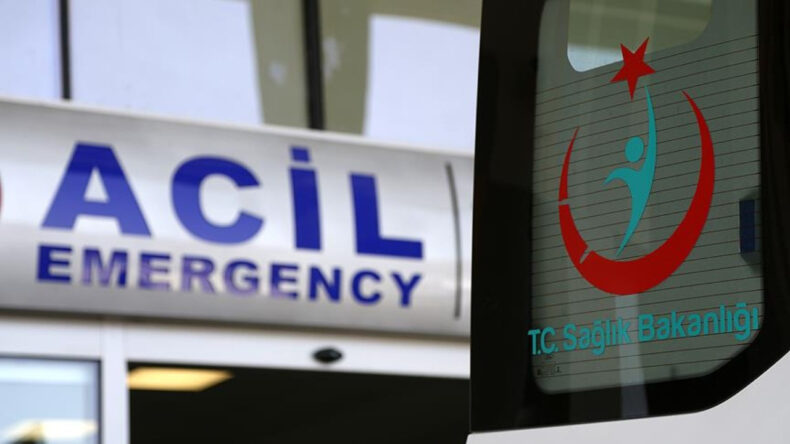 Kadın Avukat Pencereden D&uuml;şt&uuml;