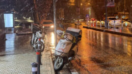 Kar nedeniyle motosikletlerin trafiğe &ccedil;ıkması yasaklandı