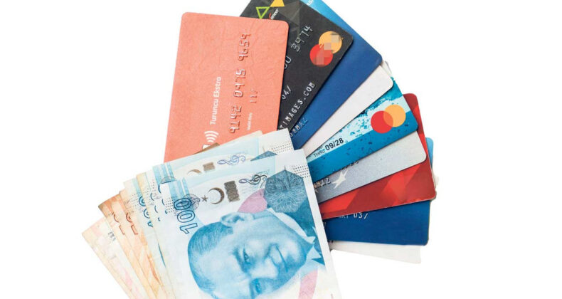 Kart Limitleri, Milli Gelirle Yarışıyor