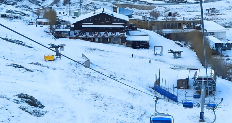 Kayak Severler İ&ccedil;in Uludağ'da Yılbaşı Fiyatları: 88 Bin Lira!