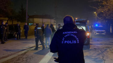 Kayseri'de Bı&ccedil;akla Yaralanan Gen&ccedil; Hastaneye Ulaşmaya &Ccedil;alıştı