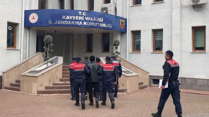 Kayseri'de IŞİD Operasyonu: 2 G&ouml;zaltı