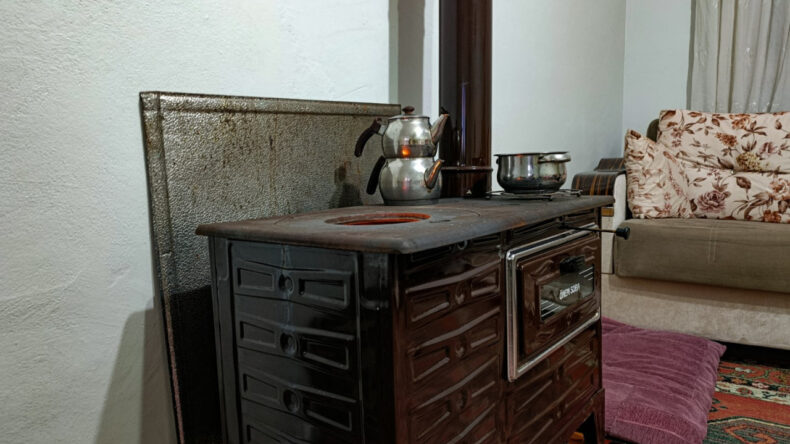 Kış Geldi, Soba Kullanımı Arttı: Karbonmonoksit Zehirlenmelerine Dikkat!