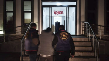 Kocaeli'de 102 Kilogram Sentetik Uyuşturucu Yakalandı