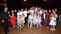 Kocasını ka&ccedil;ırıp evlenmişti, 15 yıl sonra d&uuml;ğ&uuml;n yaptı