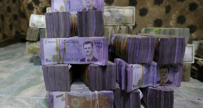 Komşu paradan iki sıfır attı