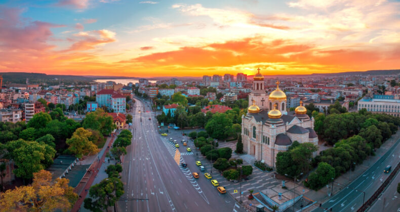 Komşunun Para Birimi 1 Ocak'ta Değişiyor