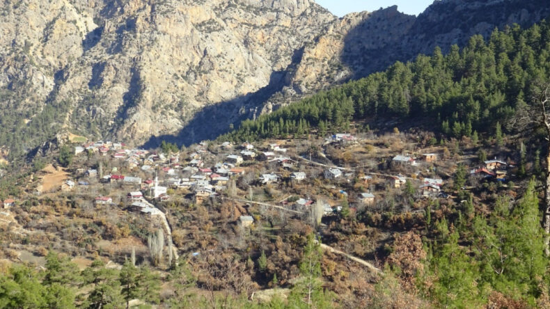 Kutuplar Değil Karaman! G&uuml;neşi G&uuml;nde Sadece 3 Saat G&ouml;r&uuml;yorlar