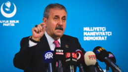 K&uuml;&ccedil;&uuml;k ortak y&uuml;zde 50 zam talep etti