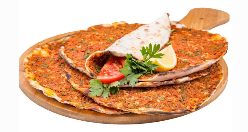 Lahmacun Yemeği L&uuml;ks Hale Geldi