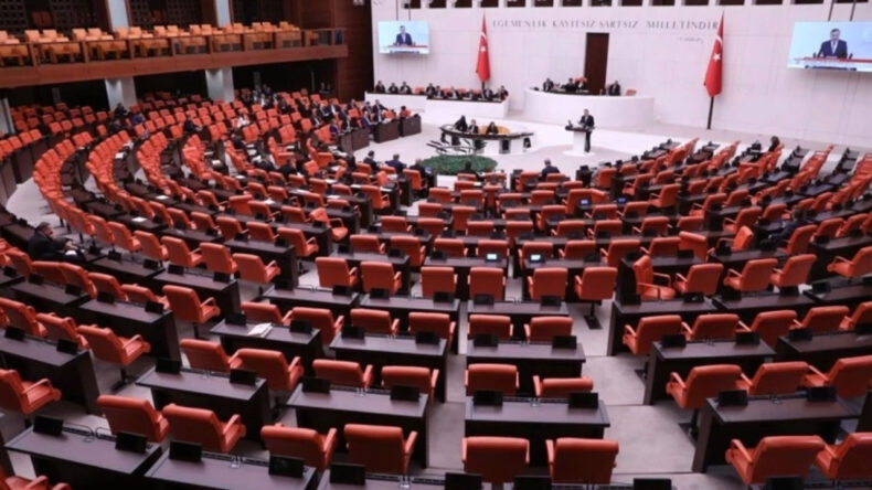 Libya İle İlgili Tezkere T&uuml;rkiye B&uuml;y&uuml;k Millet Meclisi'nde Onaylandı