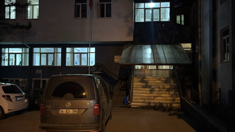 Lise &Ouml;ğrencisi Tartışma Sonrası Bı&ccedil;aklandı