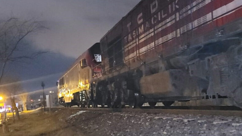 Lokomotifin Çarptığı 16 Yaşındaki Mustafa Hayatını Kaybetti