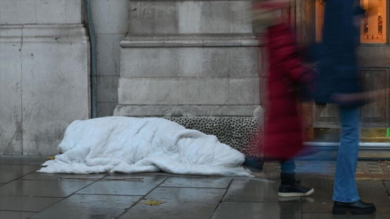 Londra'da 150 Binden Fazla Evsiz Yaşıyor