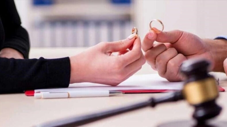 Mahkemeden &Ccedil;arpıcı Nafaka Kararı: Kadın Kocasına Nafaka &Ouml;deyecek