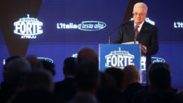 Mahmud Abbas'tan Sert &Ccedil;ıkış