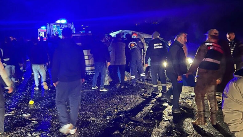 Mardin'de Zincirleme Trafik Kazası: 3 &Ouml;l&uuml;, 6 Yaralı