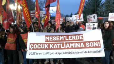 MEB &Ouml;n&uuml;nde Mesleki Eğitim Merkezleri Protestosu