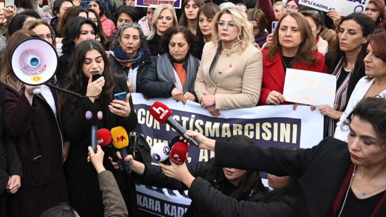 Meclis&rsquo;te İki Taciz Olayı Daha G&uuml;n Y&uuml;z&uuml;ne &Ccedil;ıktı