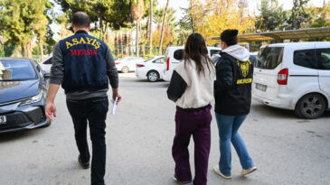 Mersin'de Evlerden Altın ve Para Hırsızlığı: İki Tutuklama