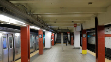 Metroda Şok Edici Olay: Uyuyan Yolcuyu Ateşe Verdi
