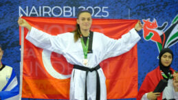 Milli Tekvandocu Beg&uuml;m Kavukcuoğlu, D&uuml;nya Şampiyonu!