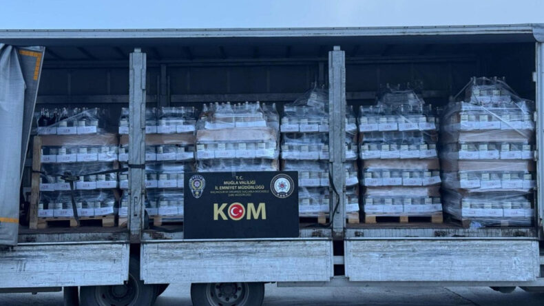 Muğla'da 4.737 Litre Sahte Şarap Yakalandı
