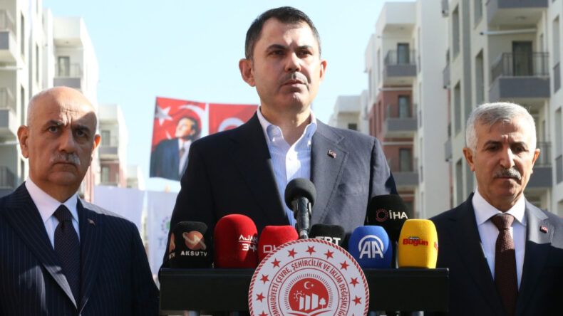 Murat Kurum: Son tuğlalar konuluyor