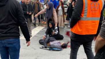 Okul Kapısında Y&uuml;rek Yakan Kaza