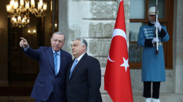 Orban Duyurdu: T&uuml;rkiye Garant&ouml;r Olacak